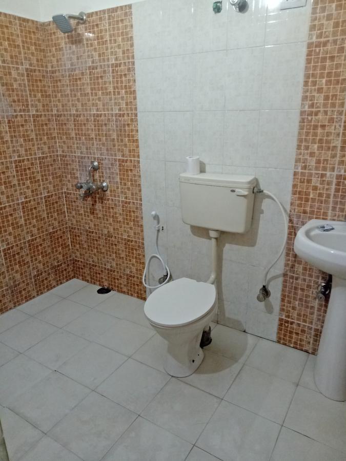 Hotel Nathu Palace Нью-Делі Екстер'єр фото