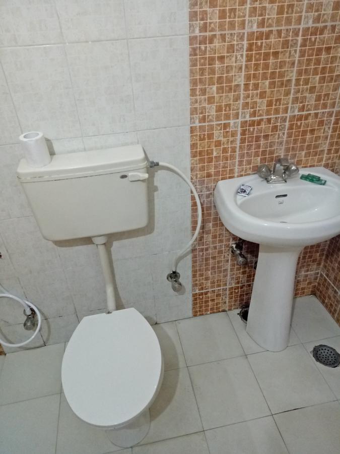 Hotel Nathu Palace Нью-Делі Екстер'єр фото