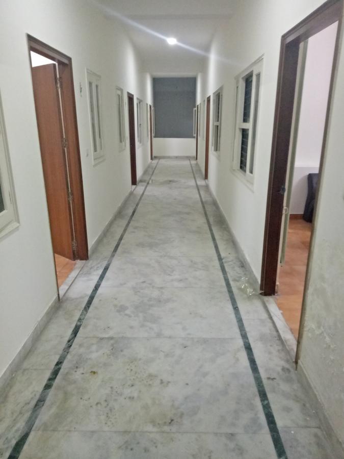 Hotel Nathu Palace Нью-Делі Екстер'єр фото